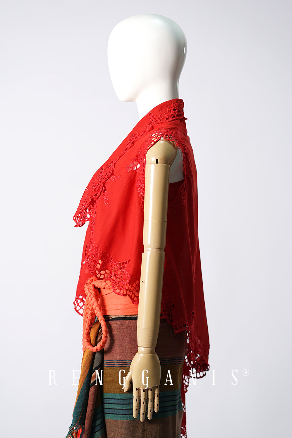 Sleeveless Buih Asymmetrical Outer