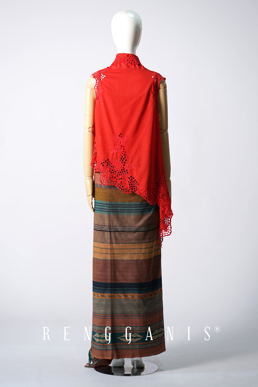 Sleeveless Buih Asymmetrical Outer