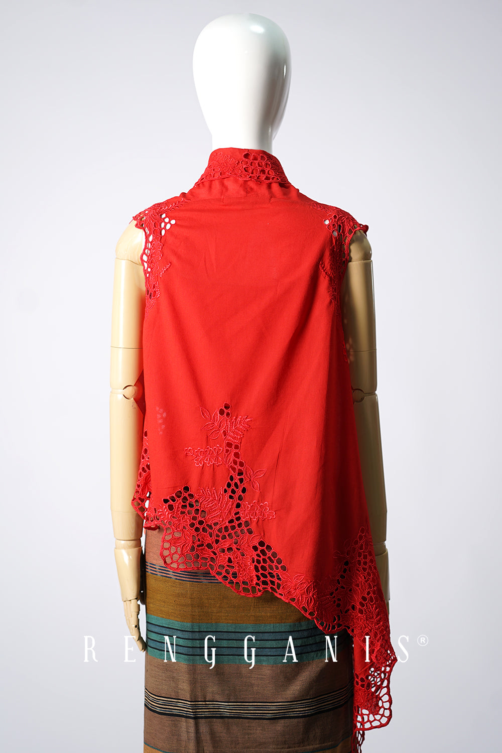 Sleeveless Buih Asymmetrical Outer