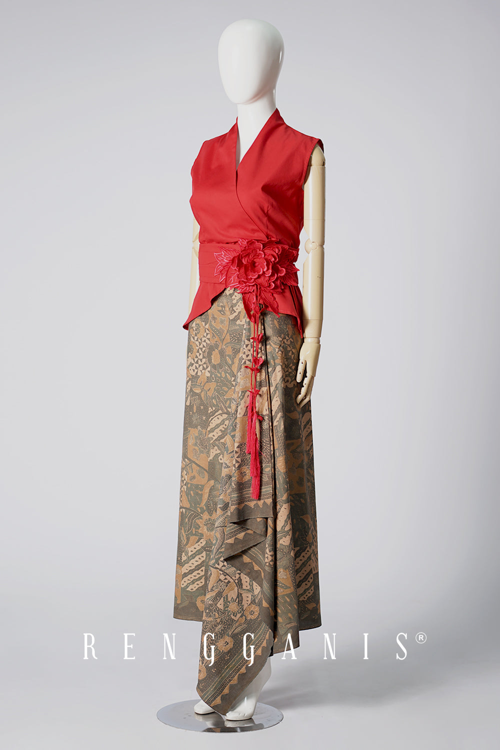 Kimono Top Dhitri with Bouquet Obi Belt in Red