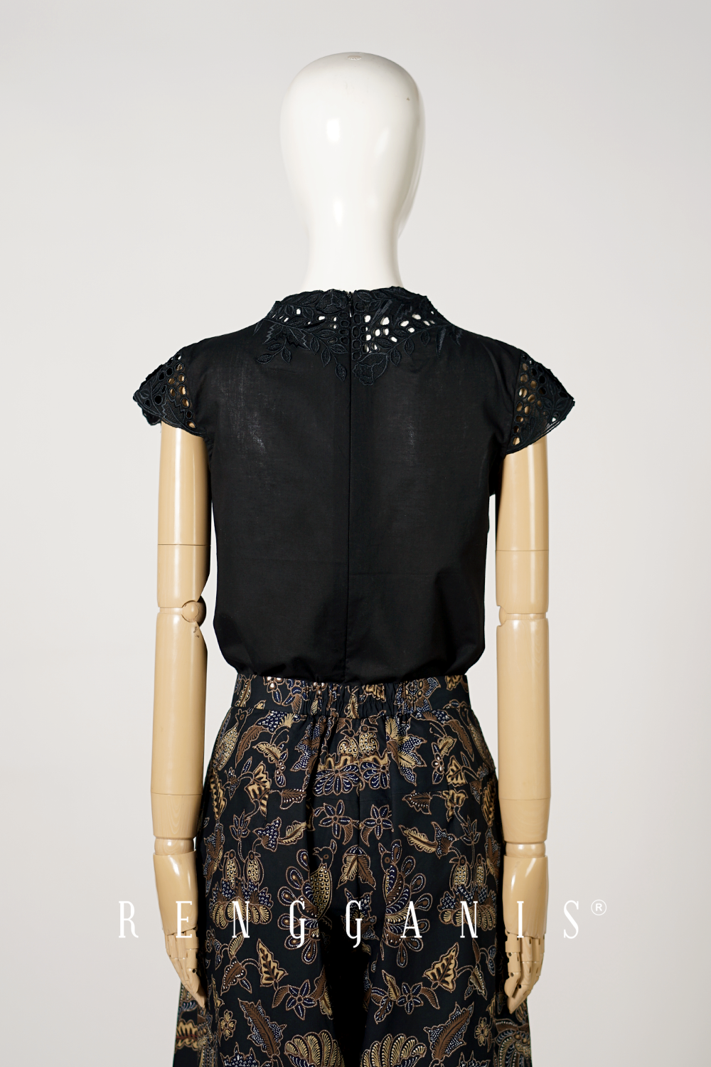 Little Gendis Top