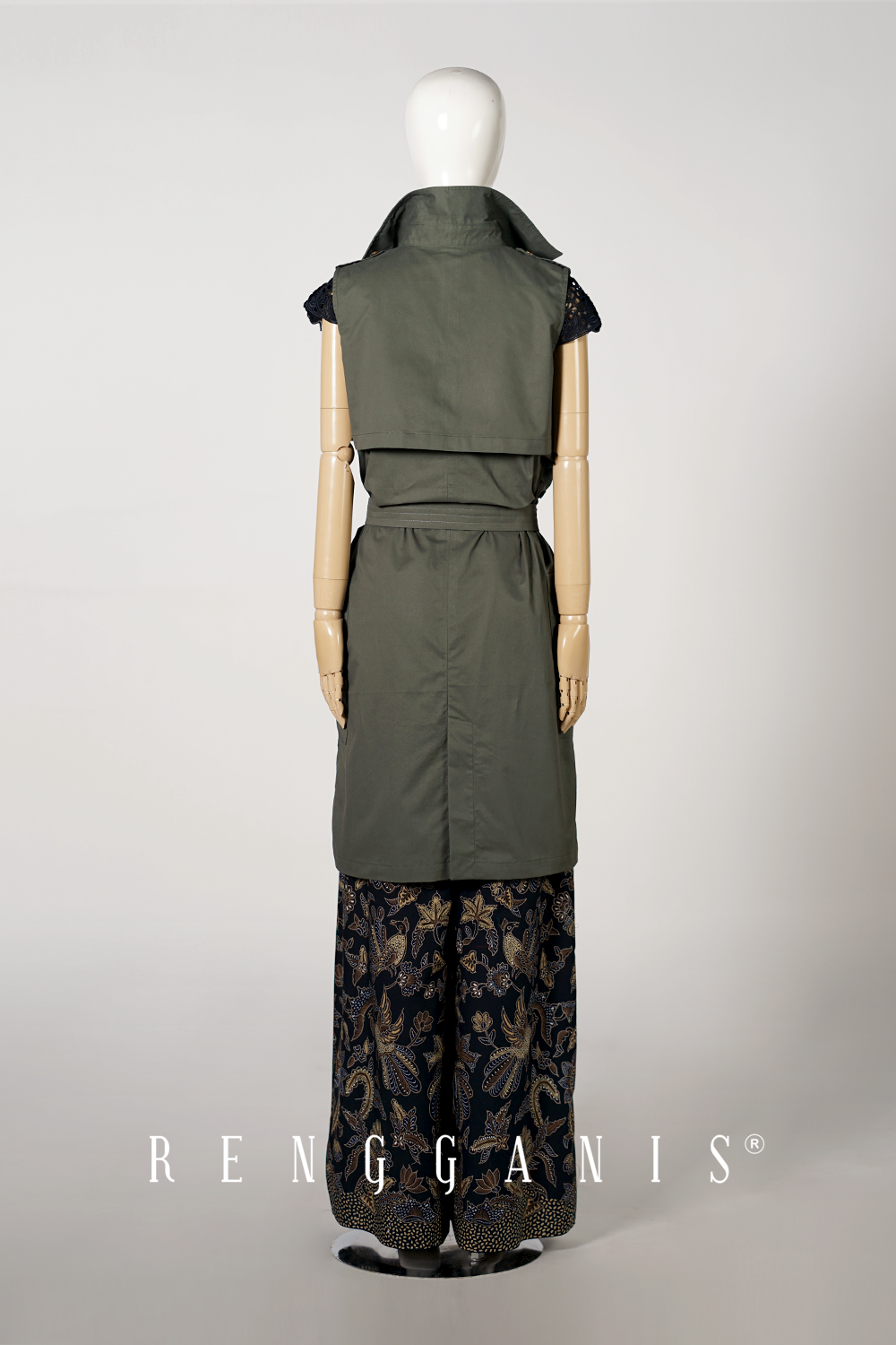 Sleeveless Utility Coat