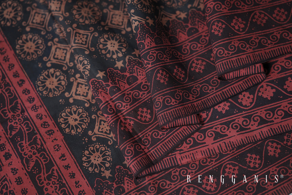 Handdrawn Batik Tulis motif Lengkuk Paku from Jambi