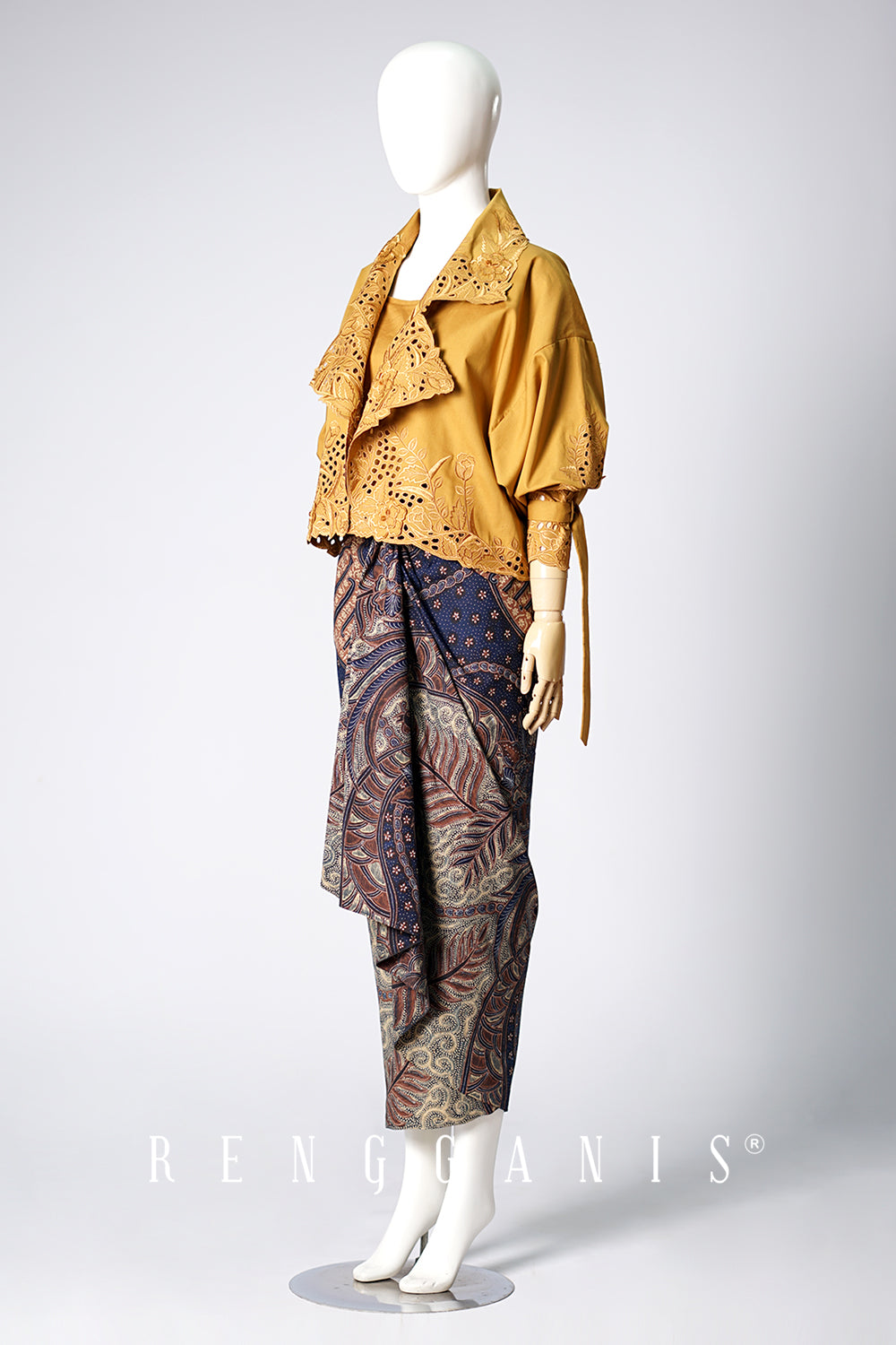 Gendis Cropped Jacket in Ocre Yellow