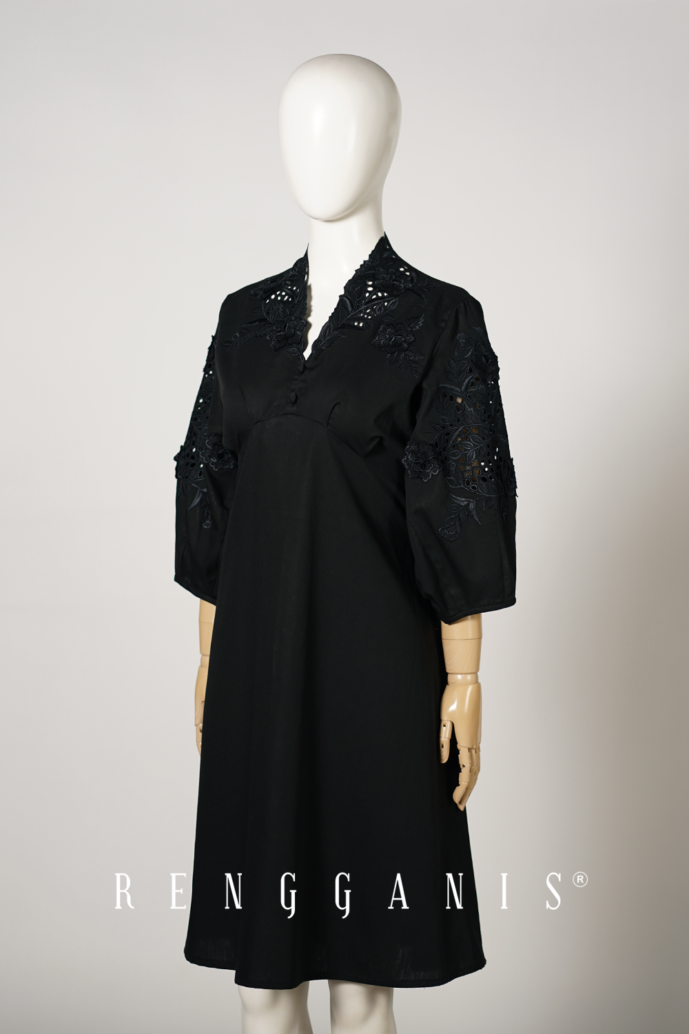 Gendis Dress