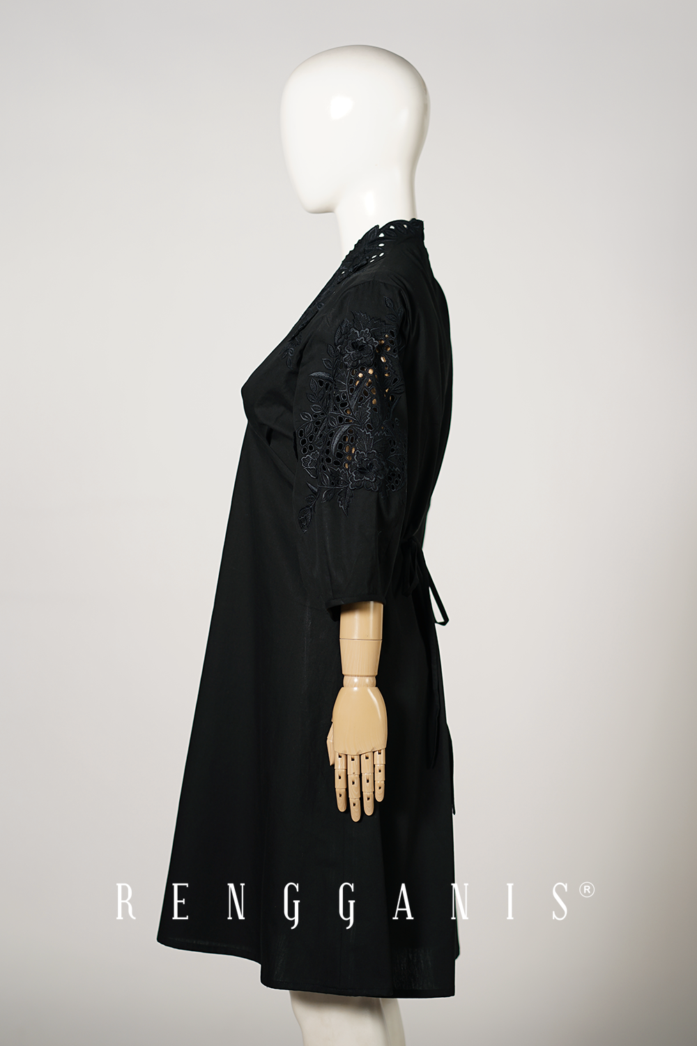 Gendis Dress