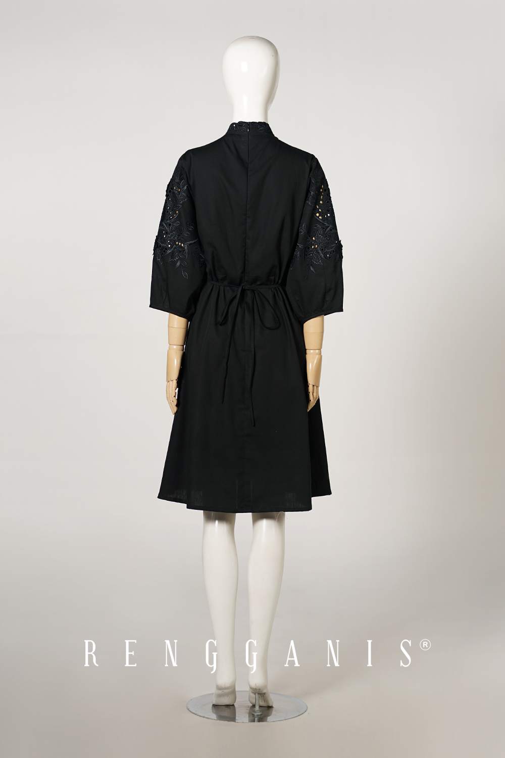 Gendis Dress