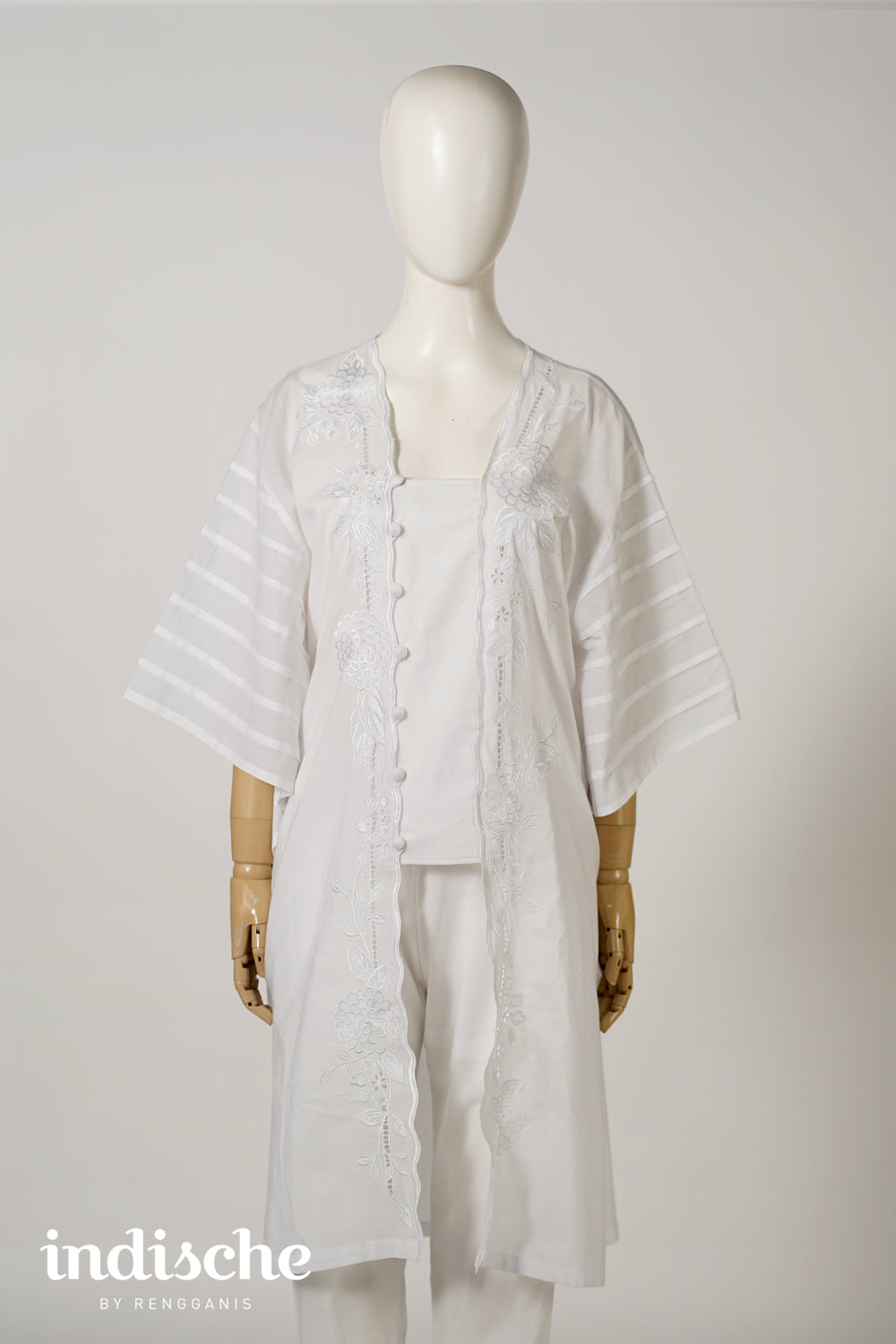 Dahlia Kutubaru Tunic Kebaya