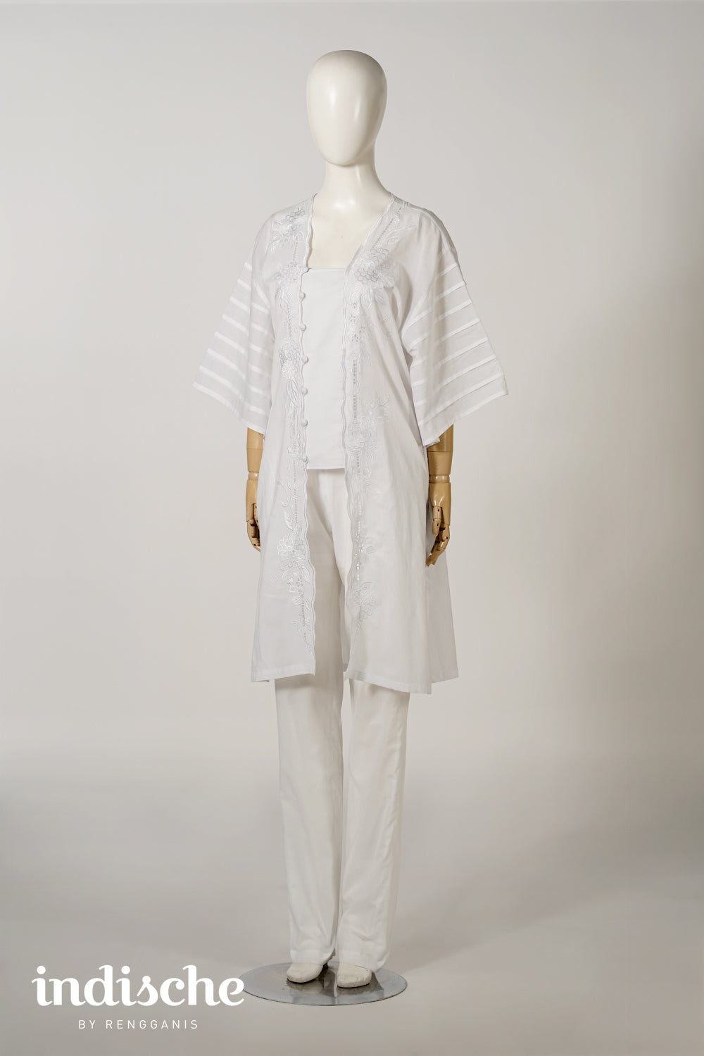 Dahlia Kutubaru Tunic Kebaya