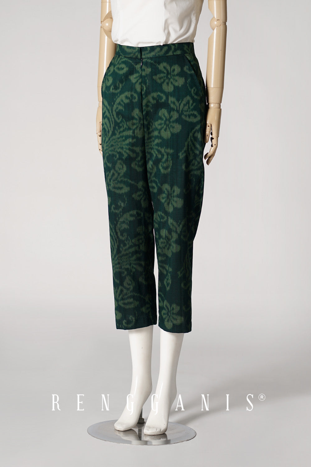 Endek Capri Pants in Green