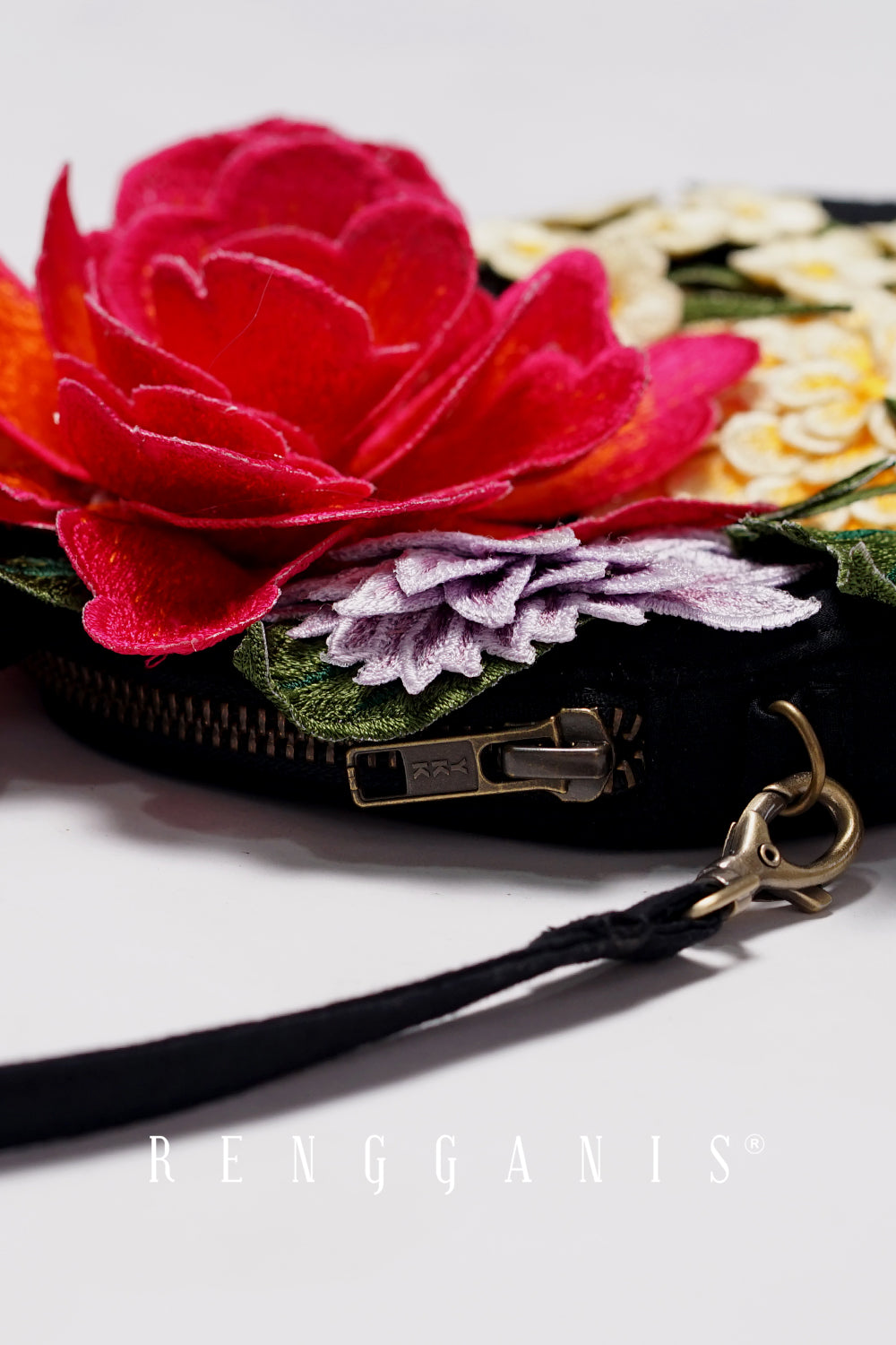 Wild Garden Wristbag