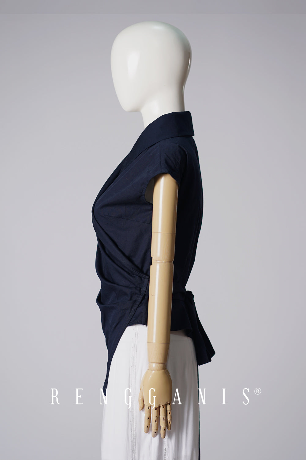 Mono Top in Navy Blue