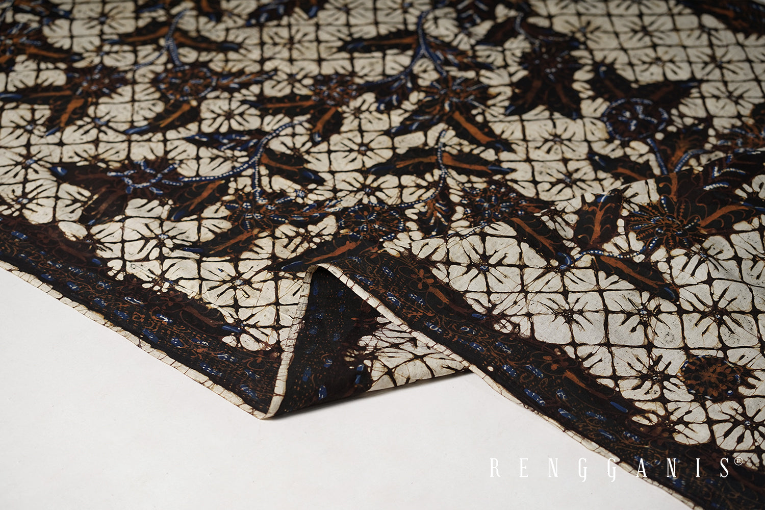 Handdrawn Batik Tulis Cirebon