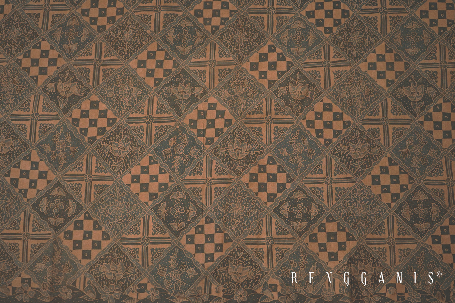 Naturally Dyed Handdrawn Batik Tulis Ciwaringin