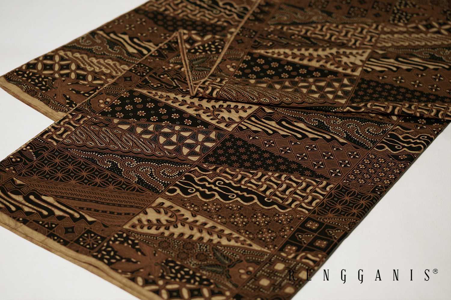 Combination of Screenprint + Handdrawn Batik from Solo