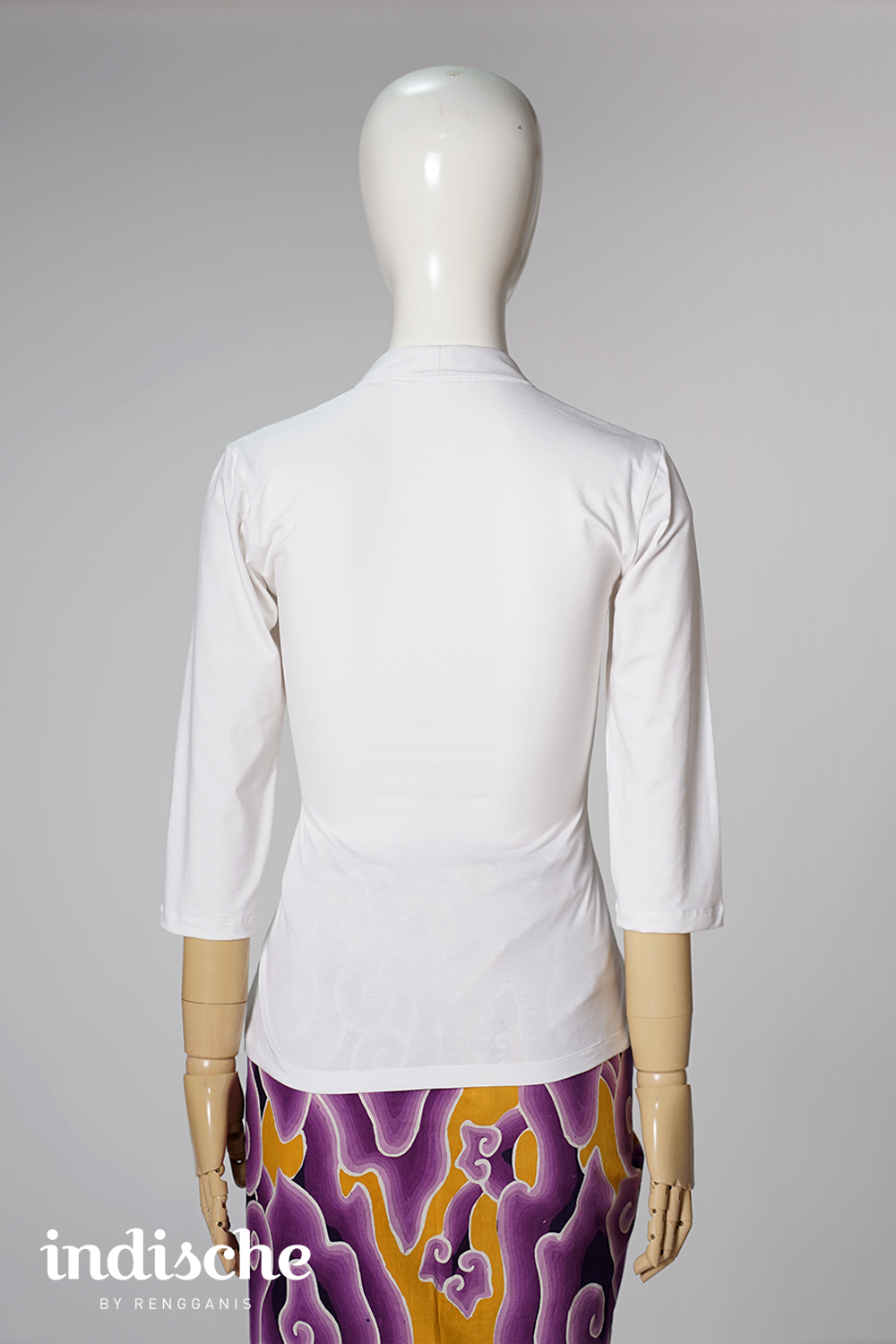 Long Sleeved Kutubaru Raba in White