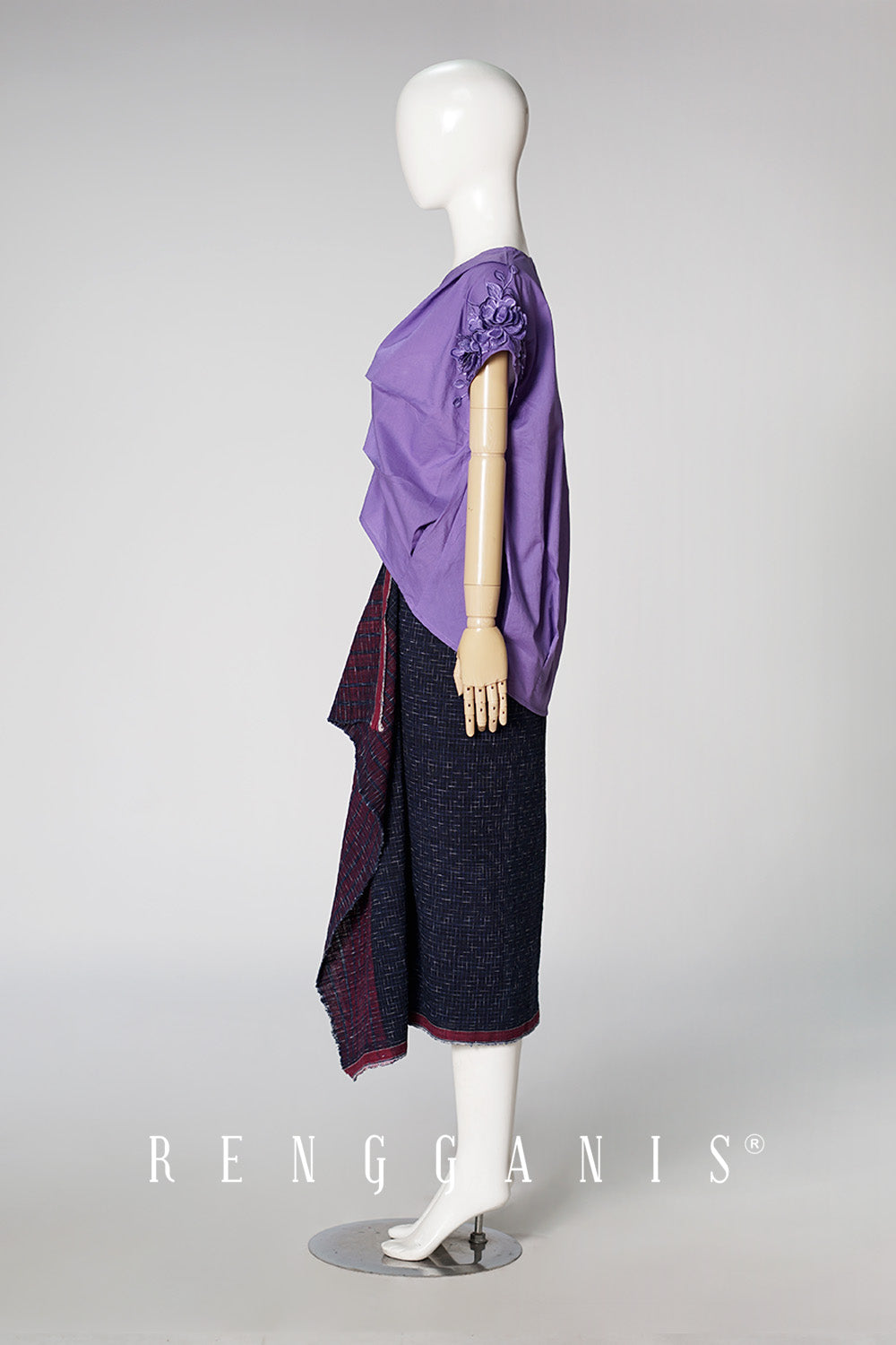 Bugis in Light Purple