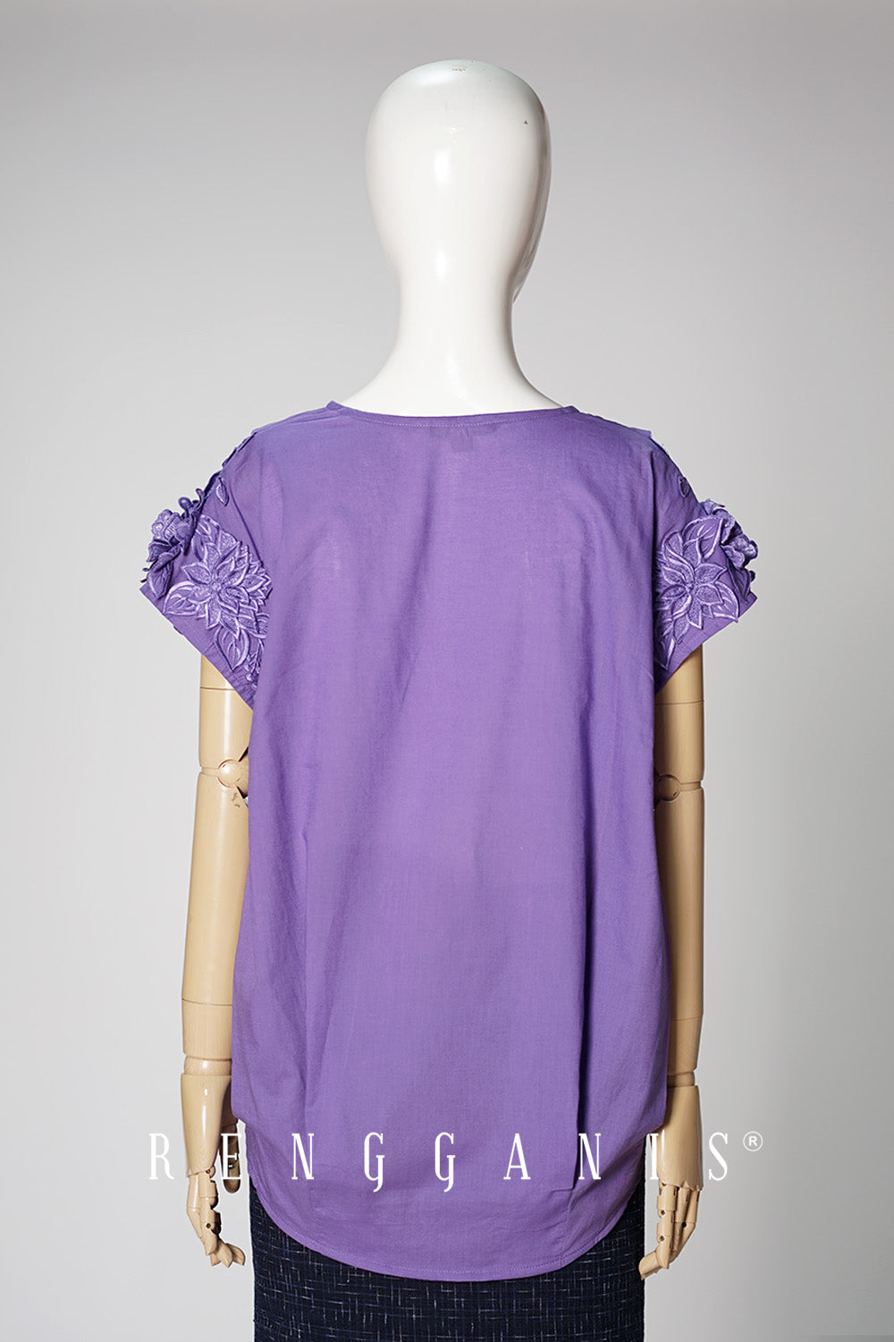 Bugis in Light Purple