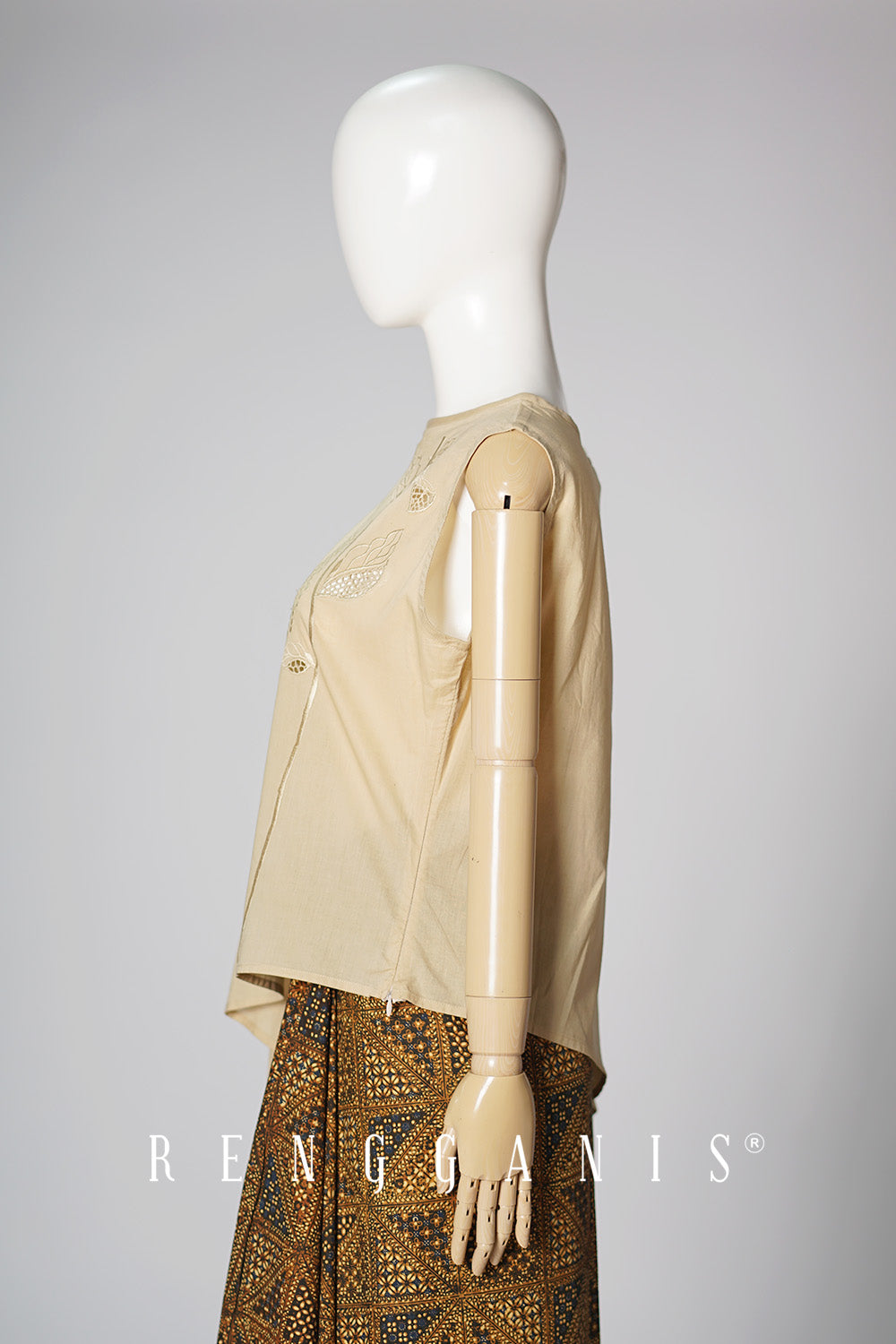 Lada Asymmetrical Top in Oat Brown