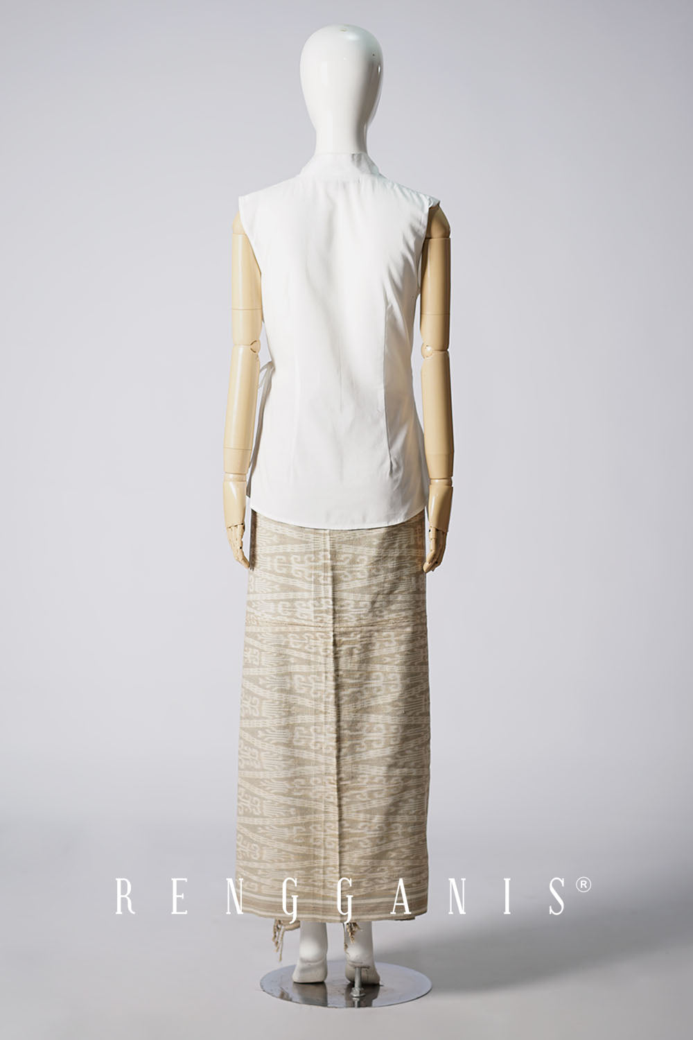Sleeveless Wrap Top in Broken White