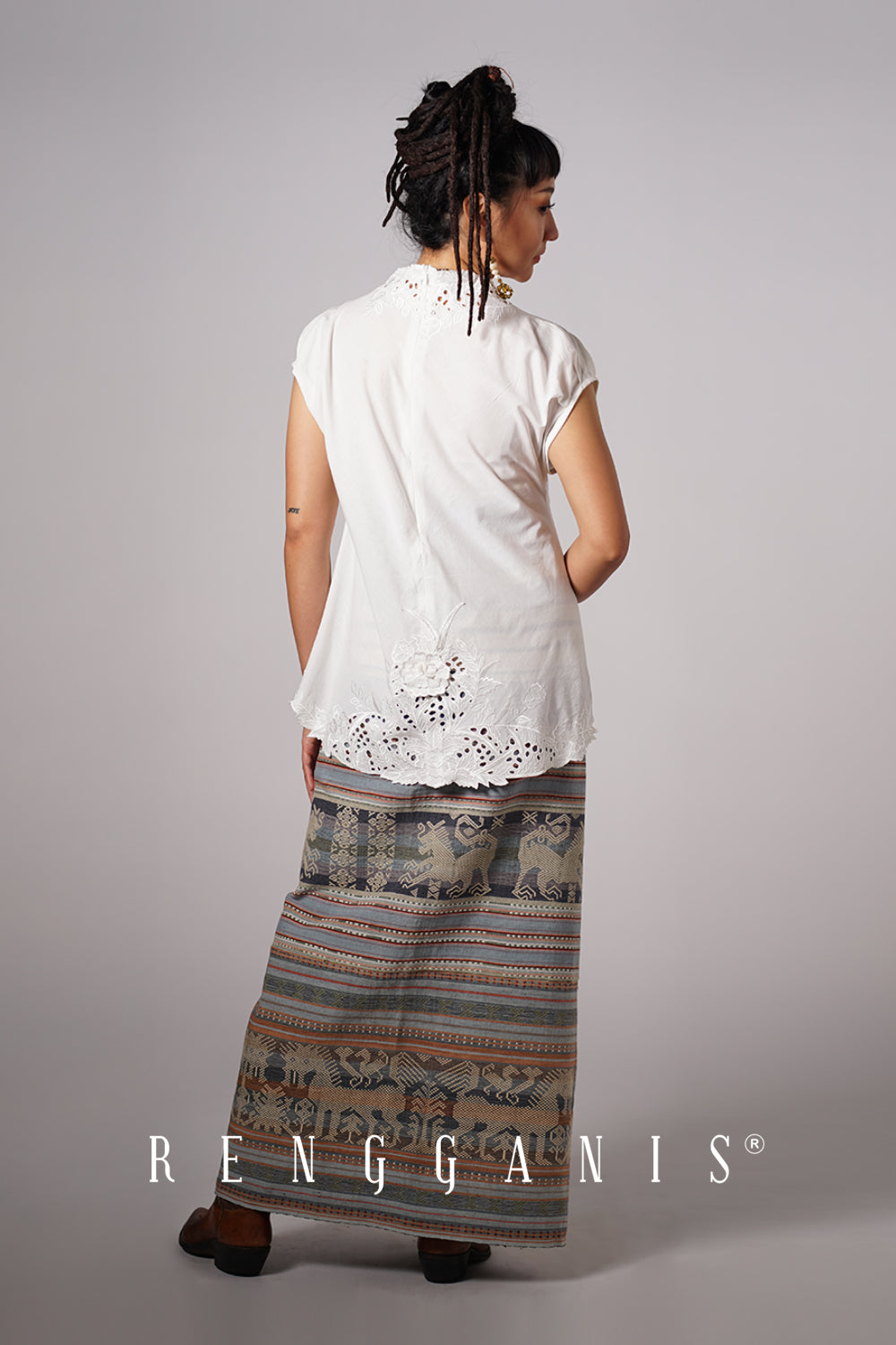 Gendis Top in Broken White