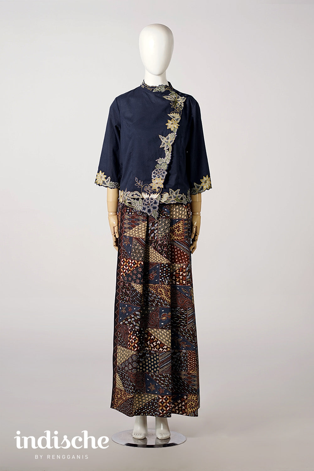 3/4 Sleeved Kebaya Beskap Peonies in Navy Blue