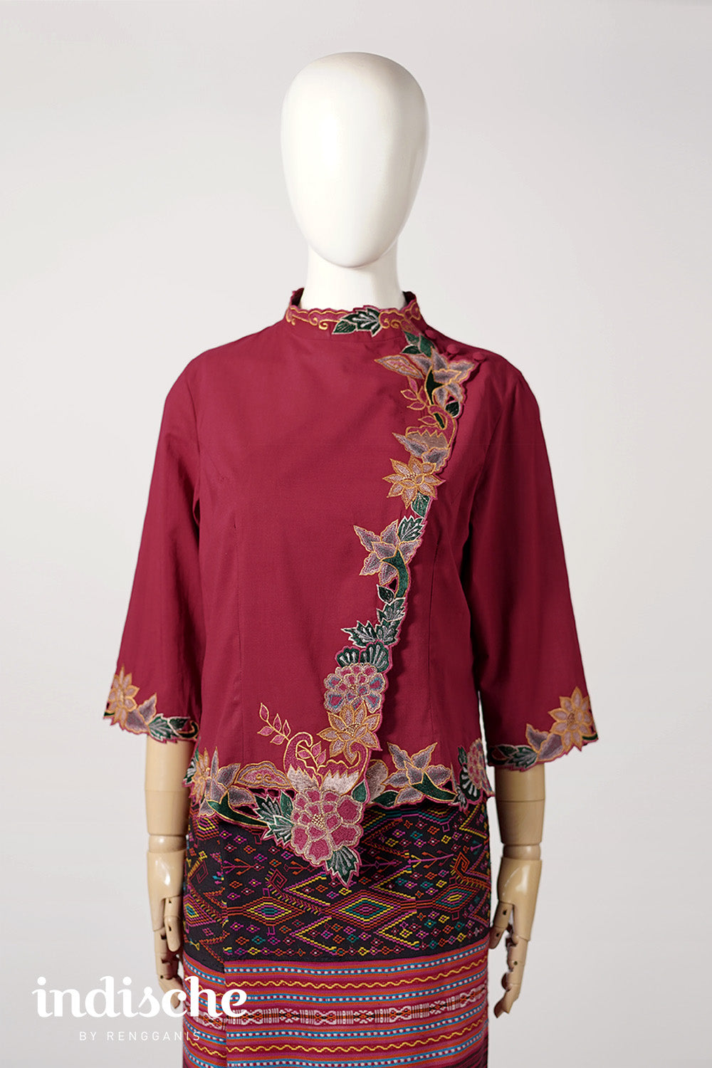 3/4 Sleeved Kebaya Beskap Peonies in Maroon