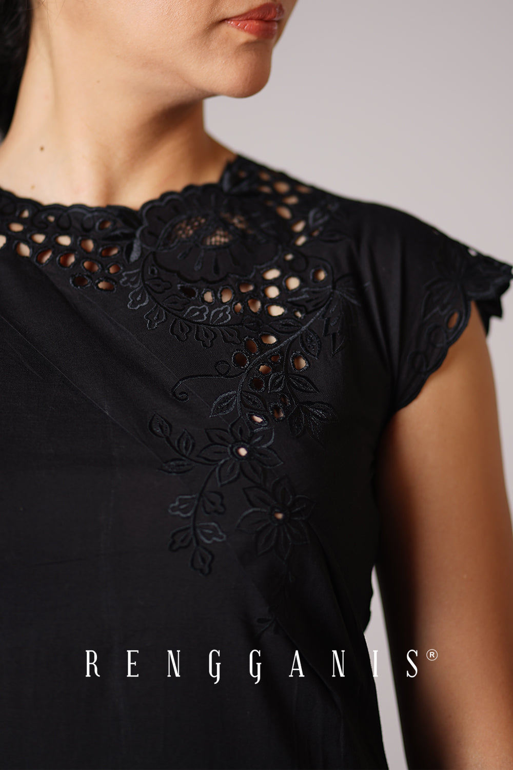 Kahiyang Dress