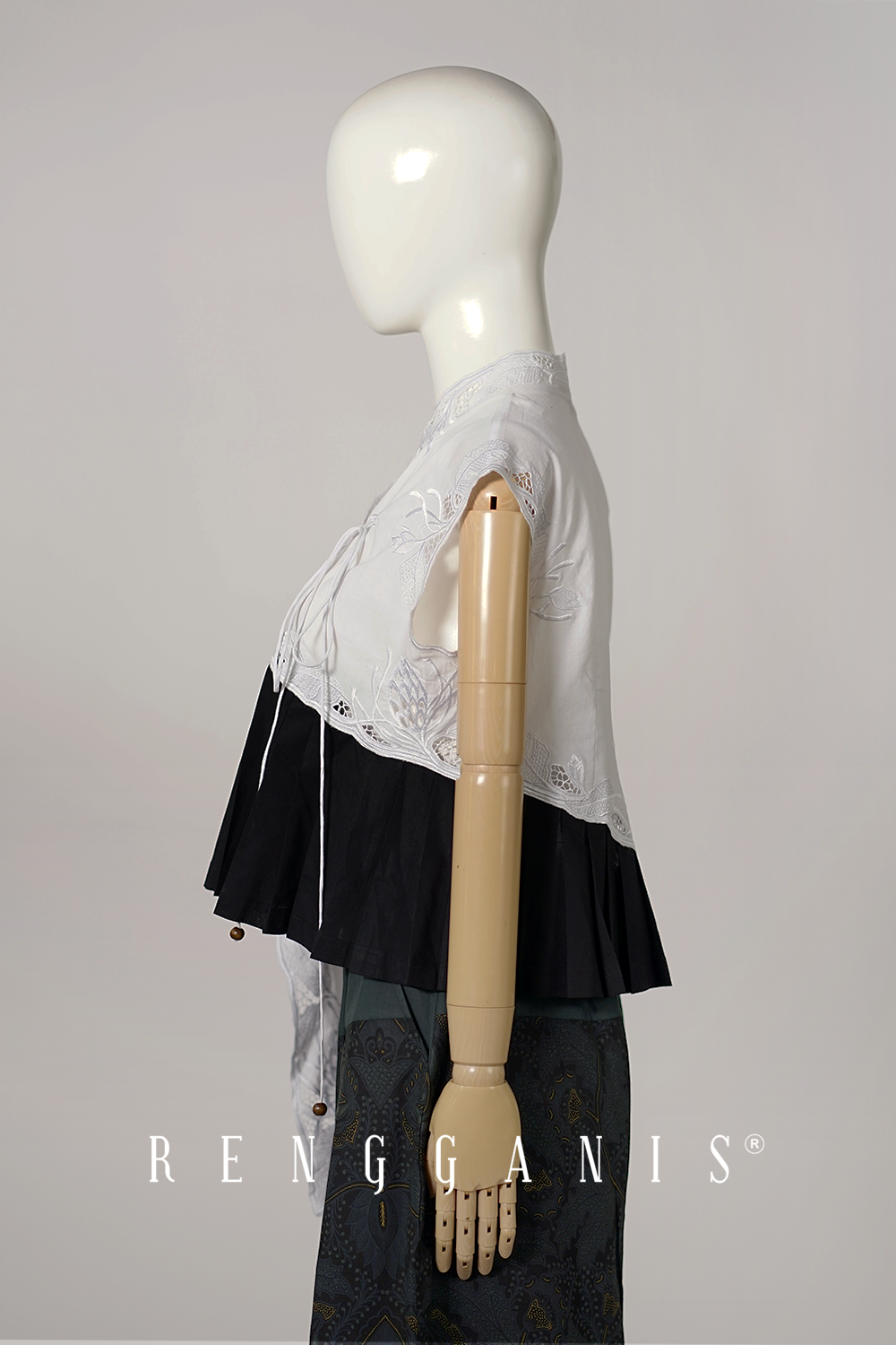 Wijaya Kusuma Pleated Top