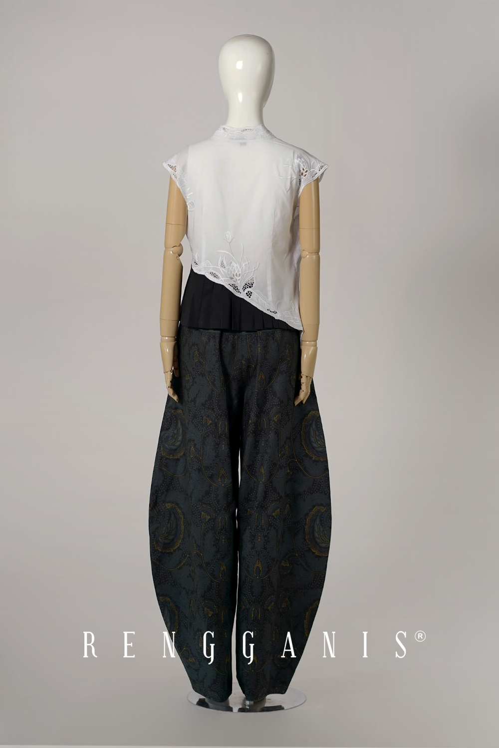 Wijaya Kusuma Pleated Top