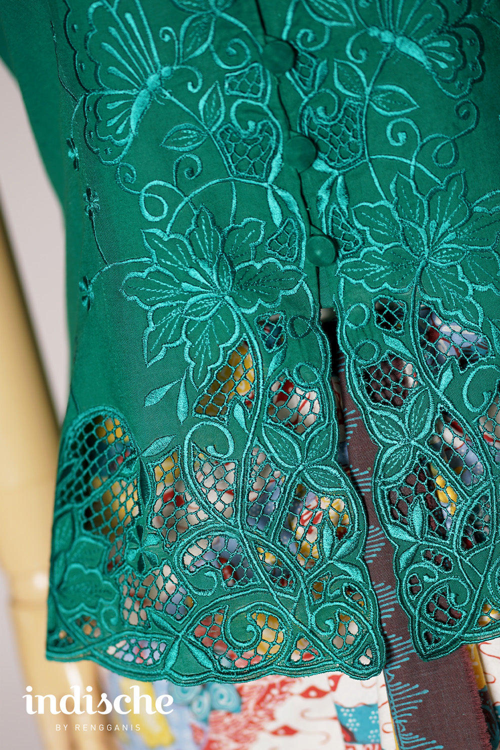 Kupu Ncim Kebaya