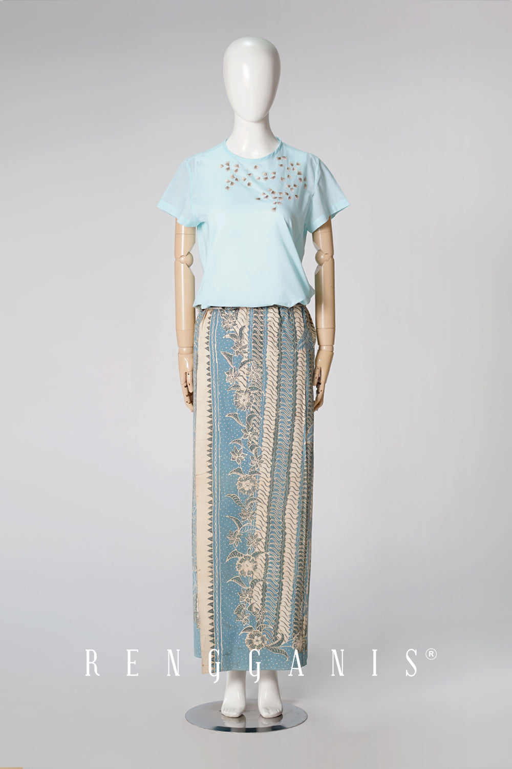 Sledri Top in Baby Blue