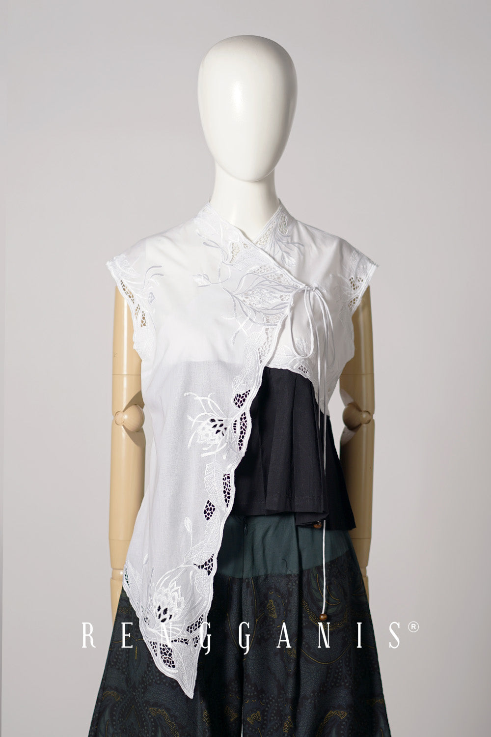 Wijaya Kusuma Pleated Top