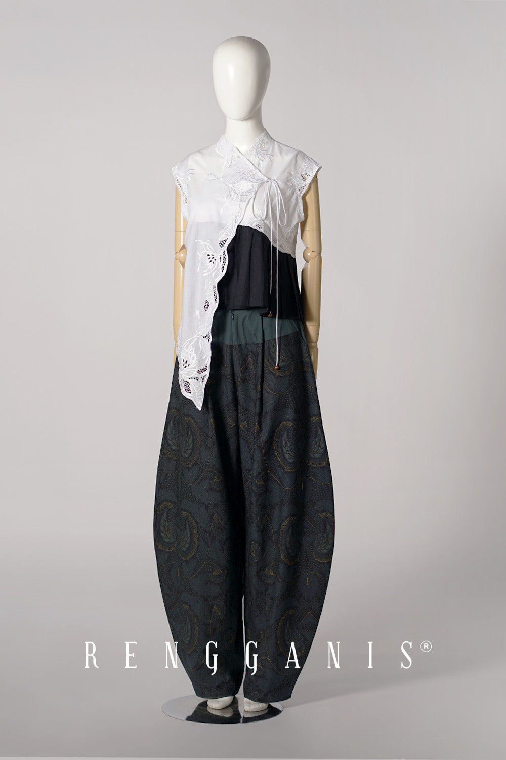 Wijaya Kusuma Pleated Top