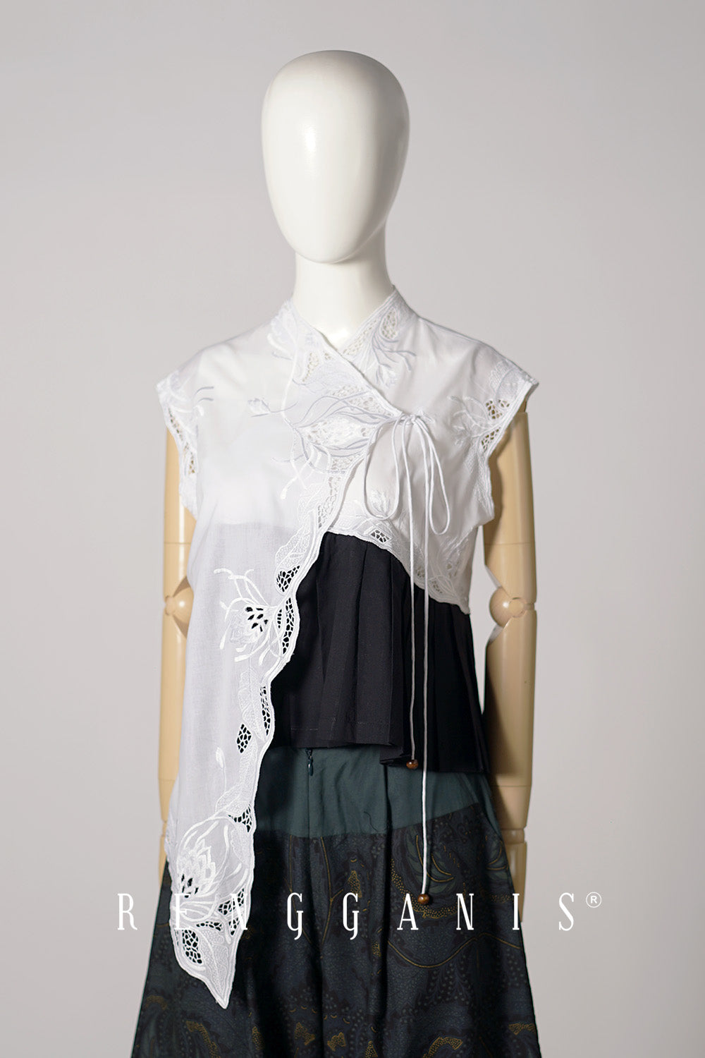 Wijaya Kusuma Pleated Top