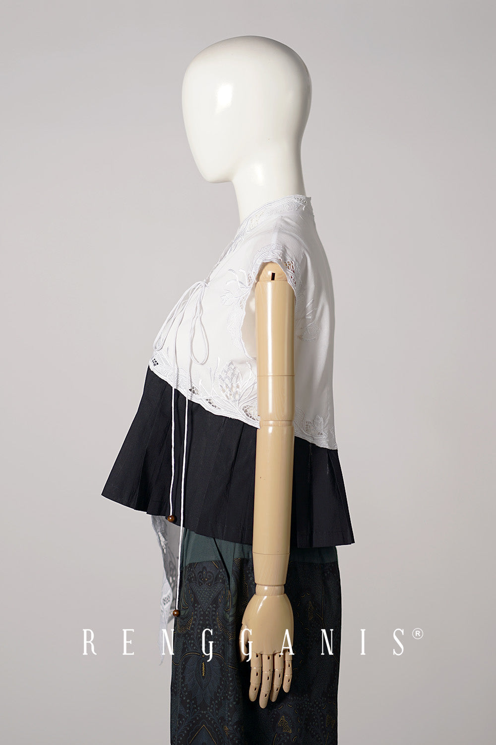 Wijaya Kusuma Pleated Top