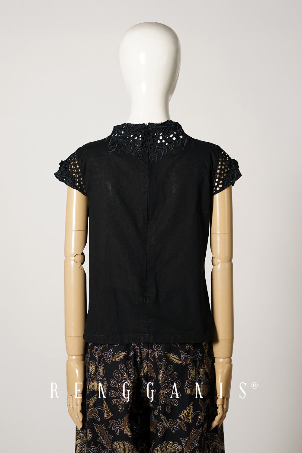 Little Gendis Top