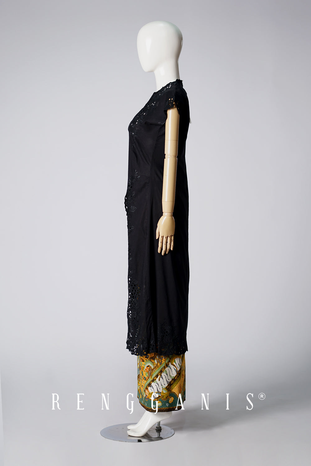 Kahiyang Dress