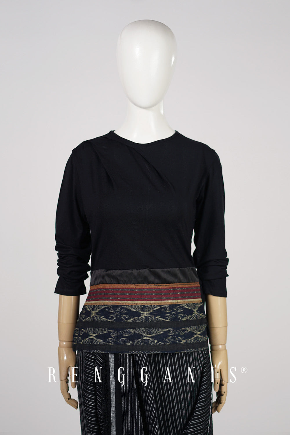 Tenun Tari with Long Sleeves