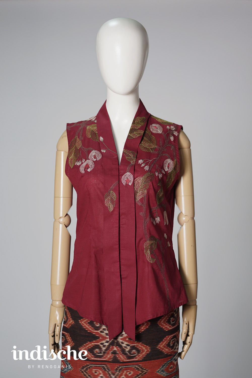 Sleeveless Kebaya Kartini Pala in Maroon