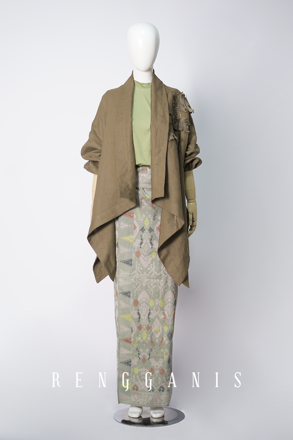 Monstera Puffed Outer in Linen