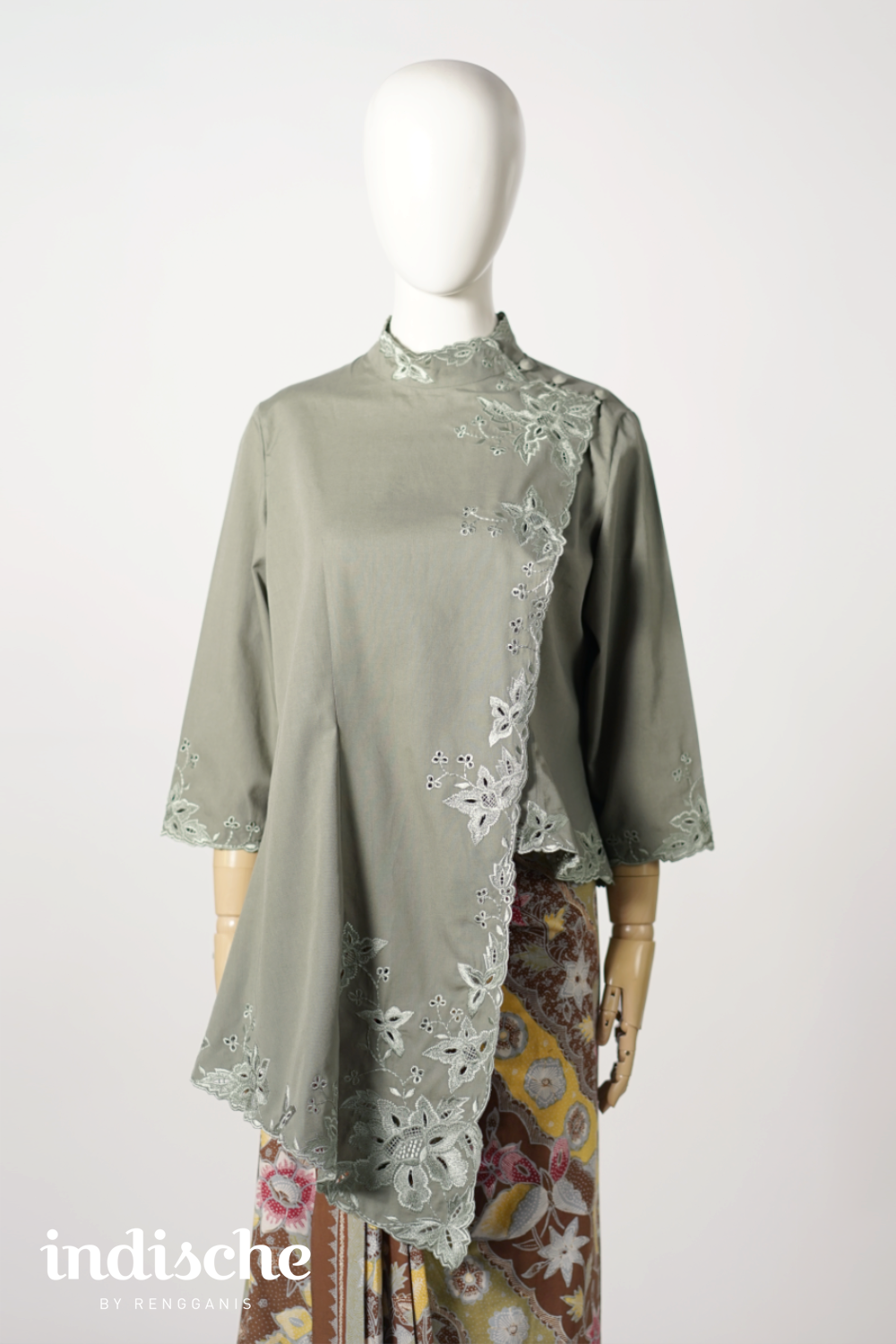 Beskap with 7/8 Sleeves