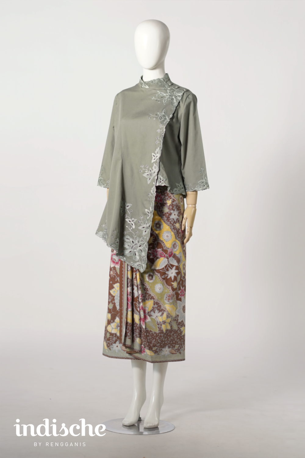 Beskap with 7/8 Sleeves