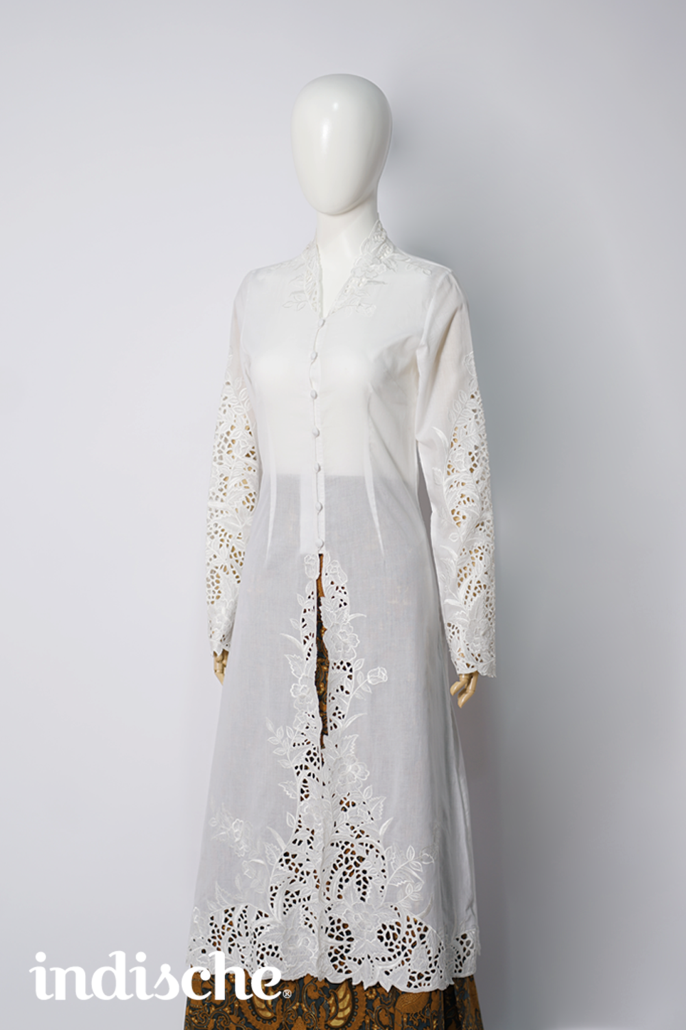 Gendis Long Kebaya