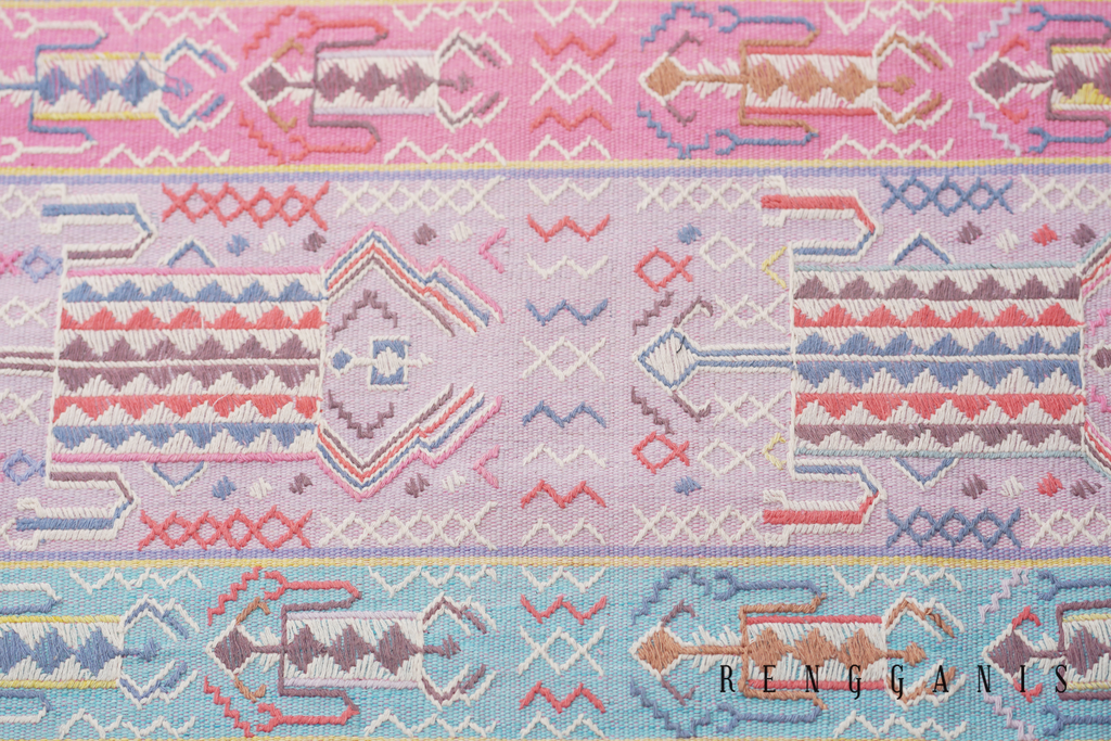 Handwoven Shawl Tenun Ayotupas