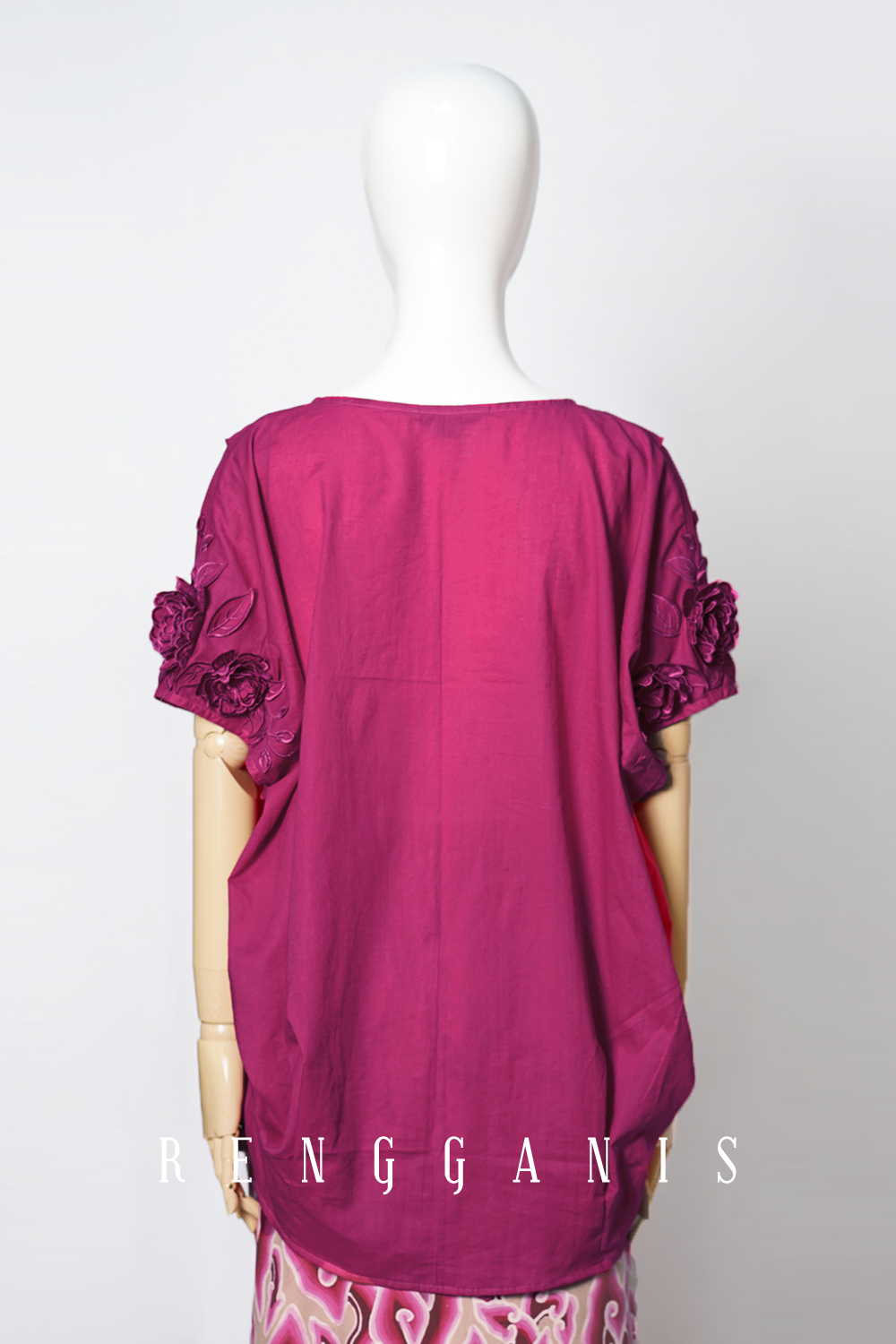 Bugis in Fuschia