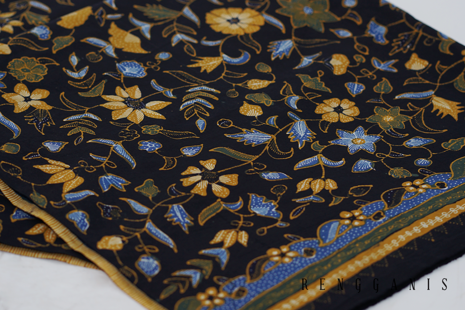 Handdrawn Batik Cirebon