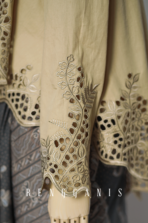 Buih Asymmetrical Outer in Taupe Brown