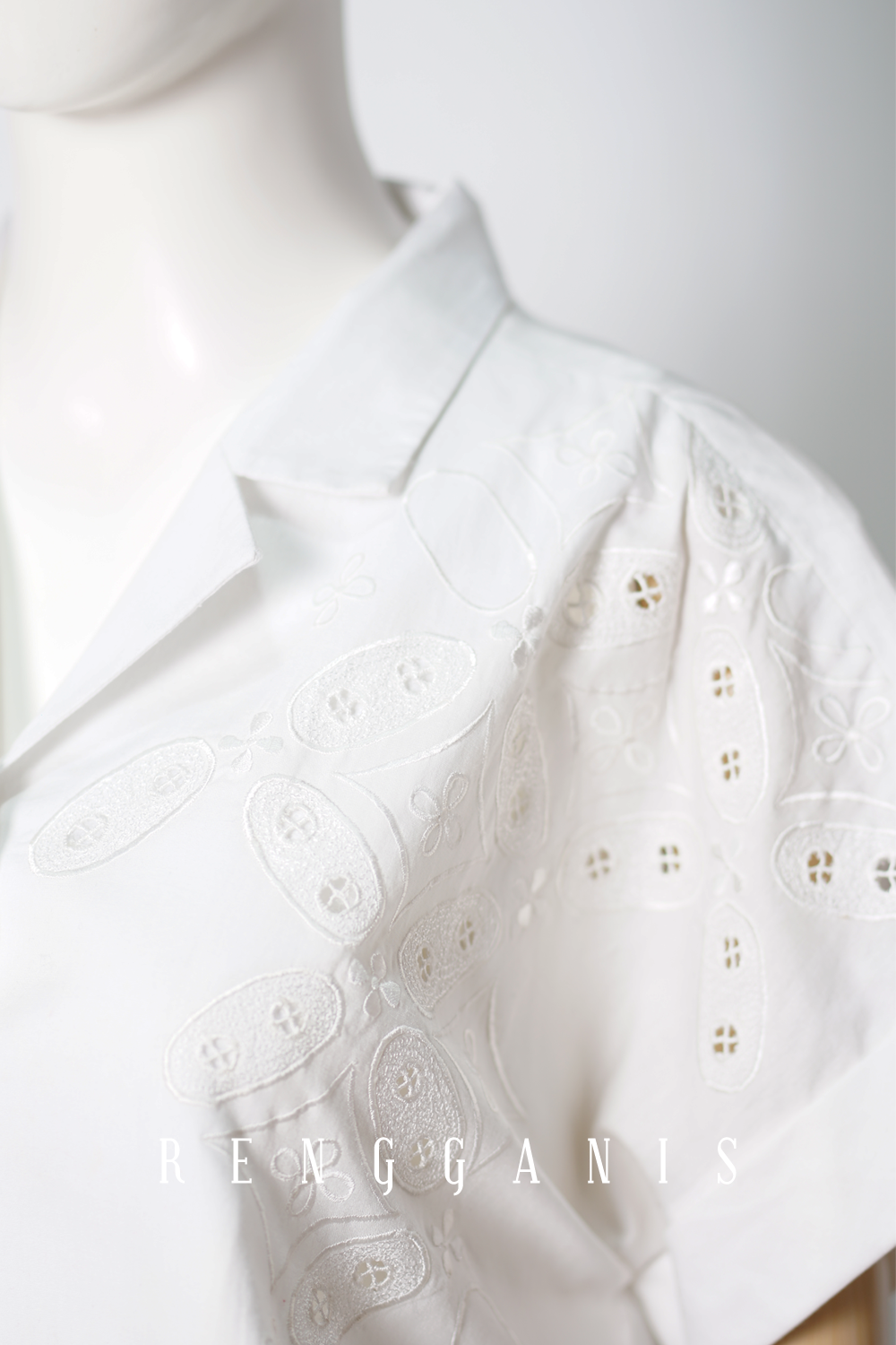 Kawung Blouse