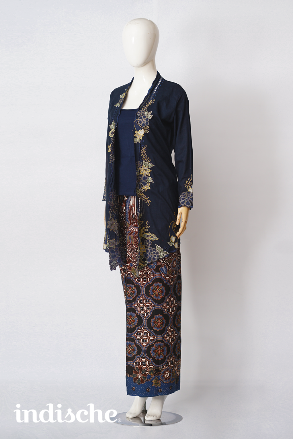 Ajeng in Navy Blue